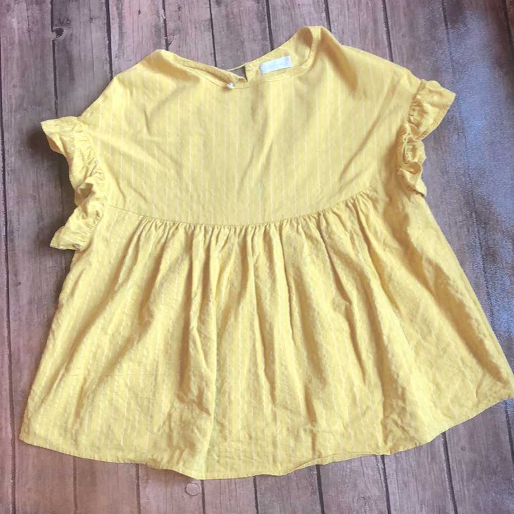 altar'd state Mustard Loose Top with Ruffle Sleeves Sz M